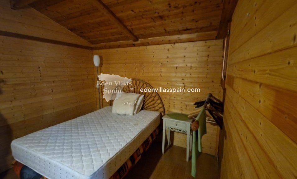 Resale - Country House - Elche