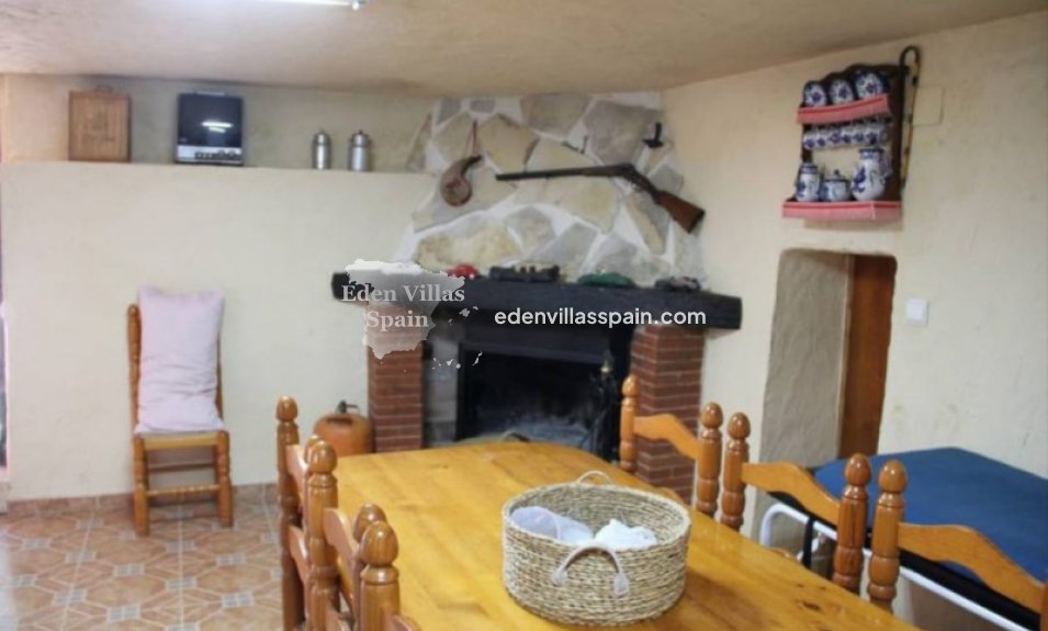 Resale - Country House - Elche