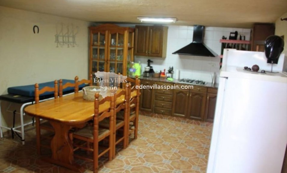 Resale - Country House - Elche