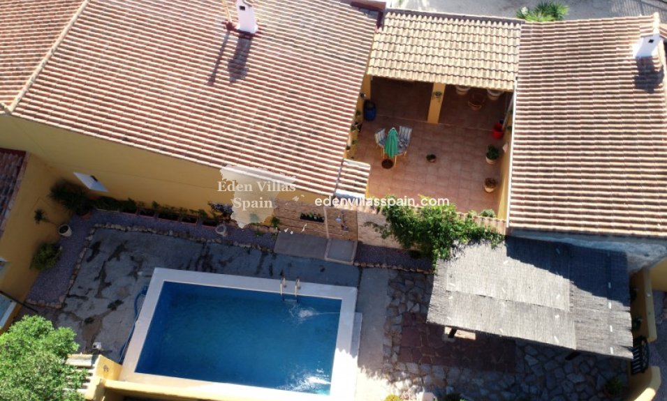 Resale - Country House - Elche