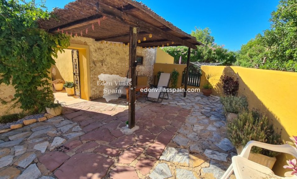 Resale - Country House - Elche