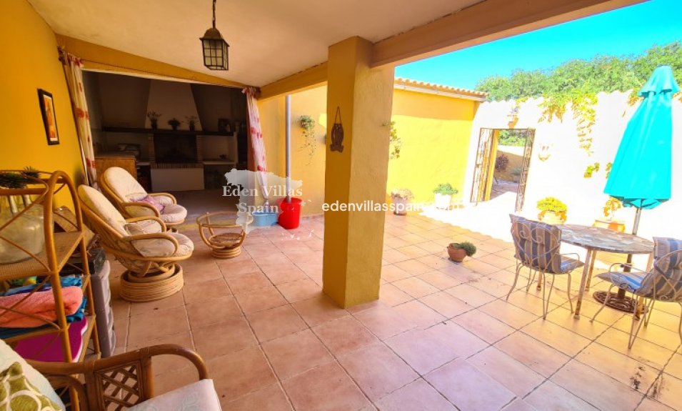 Resale - Country House - Elche
