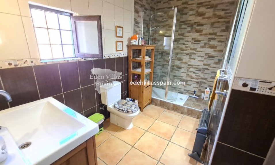 Resale - Country House - Elche