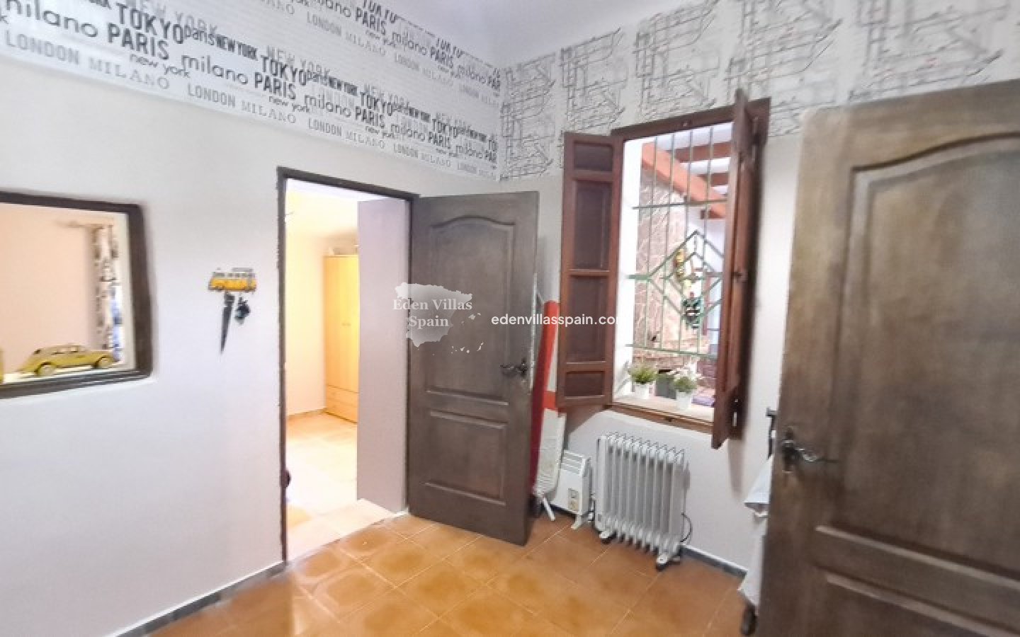 Resale - Country House - Elche