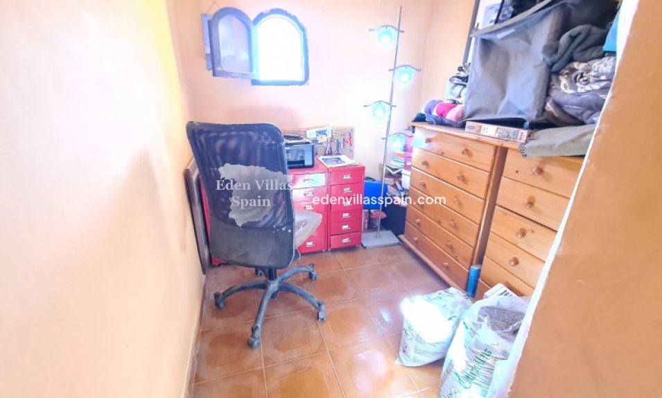 Resale - Country House - Elche