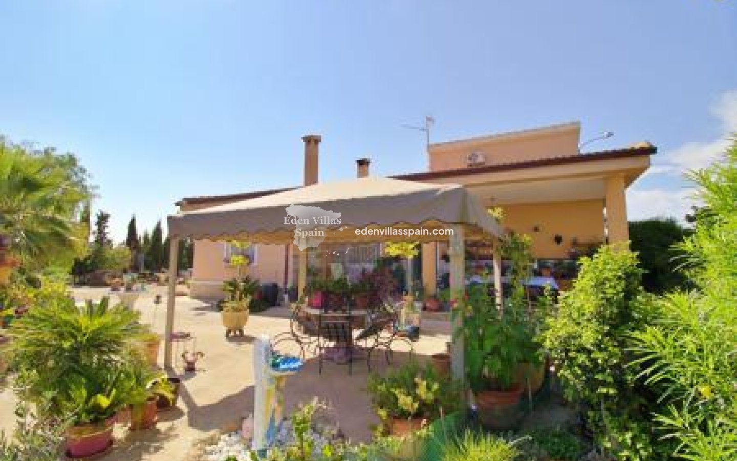 Resale - Country House - Elche