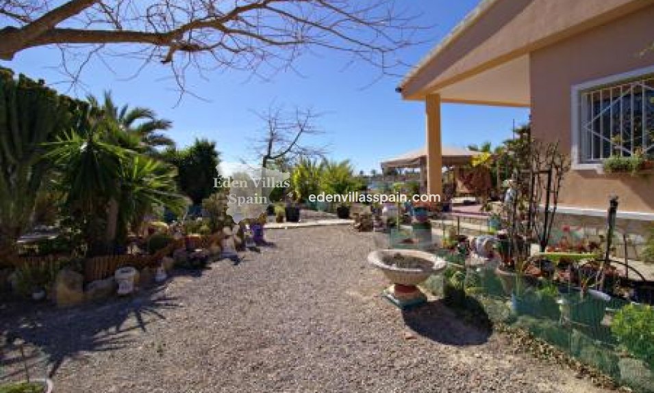 Resale - Country House - Elche