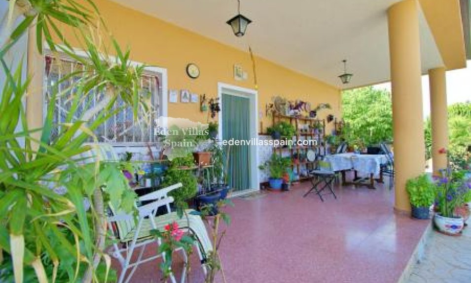 Resale - Country House - Elche