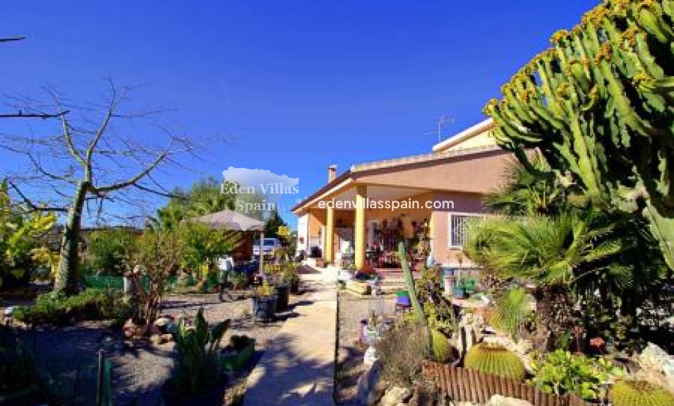 Resale - Country House - Elche