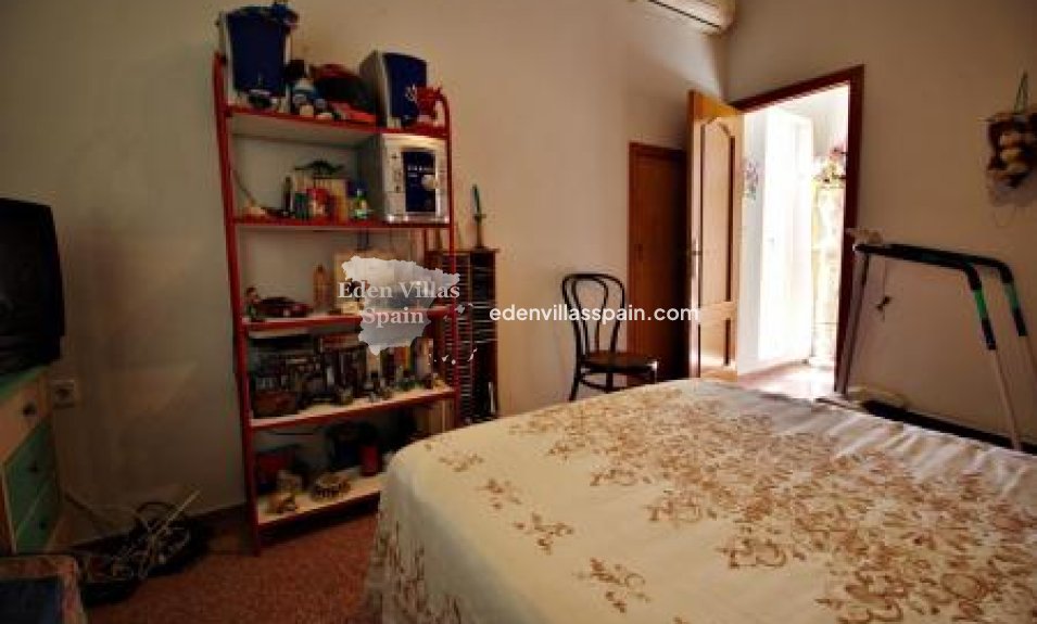 Resale - Country House - Elche