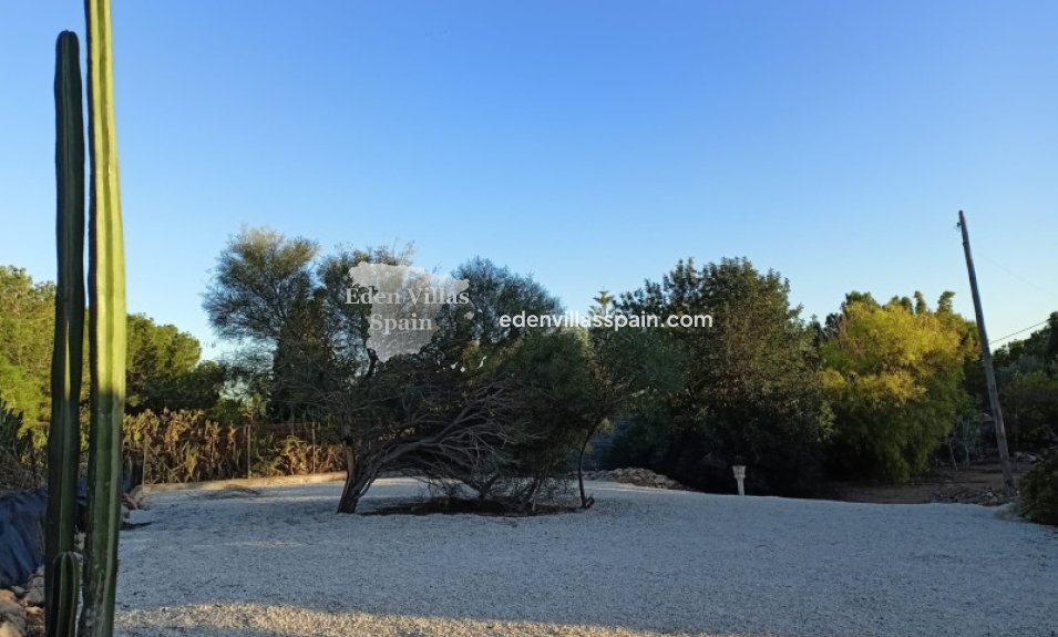Resale - Country House - Elche