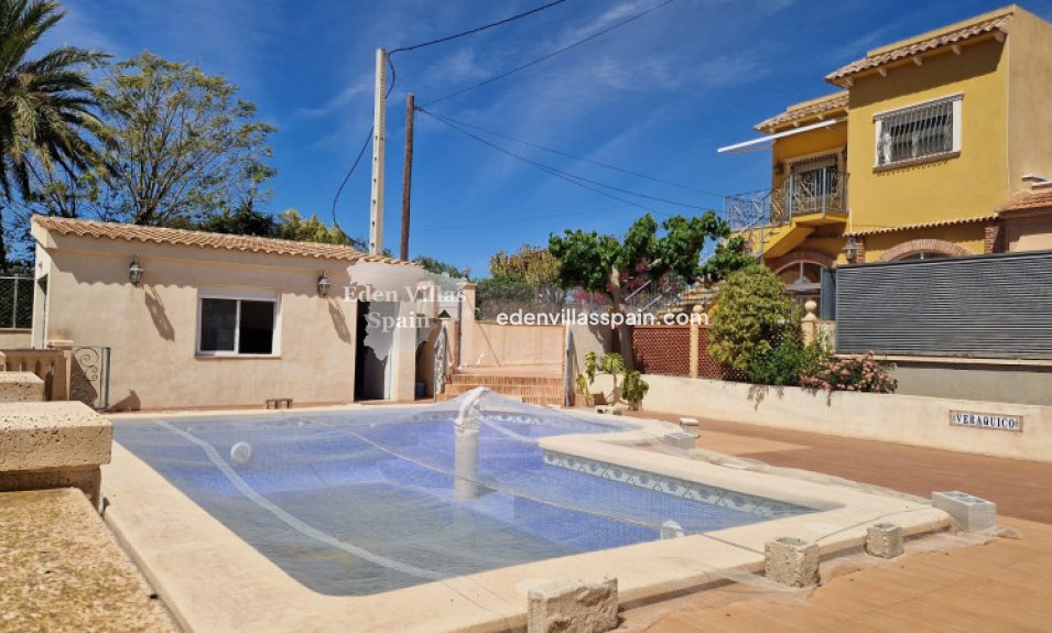 Resale - Country House - Elche