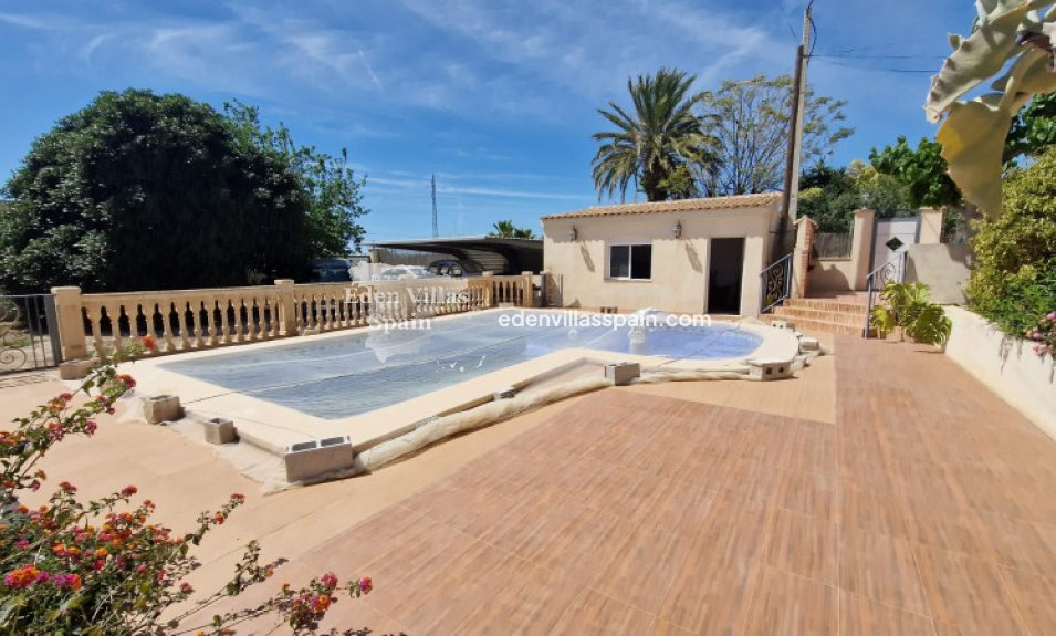 Resale - Country House - Elche