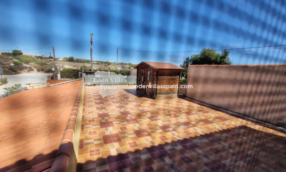 Resale - Country House - Elche