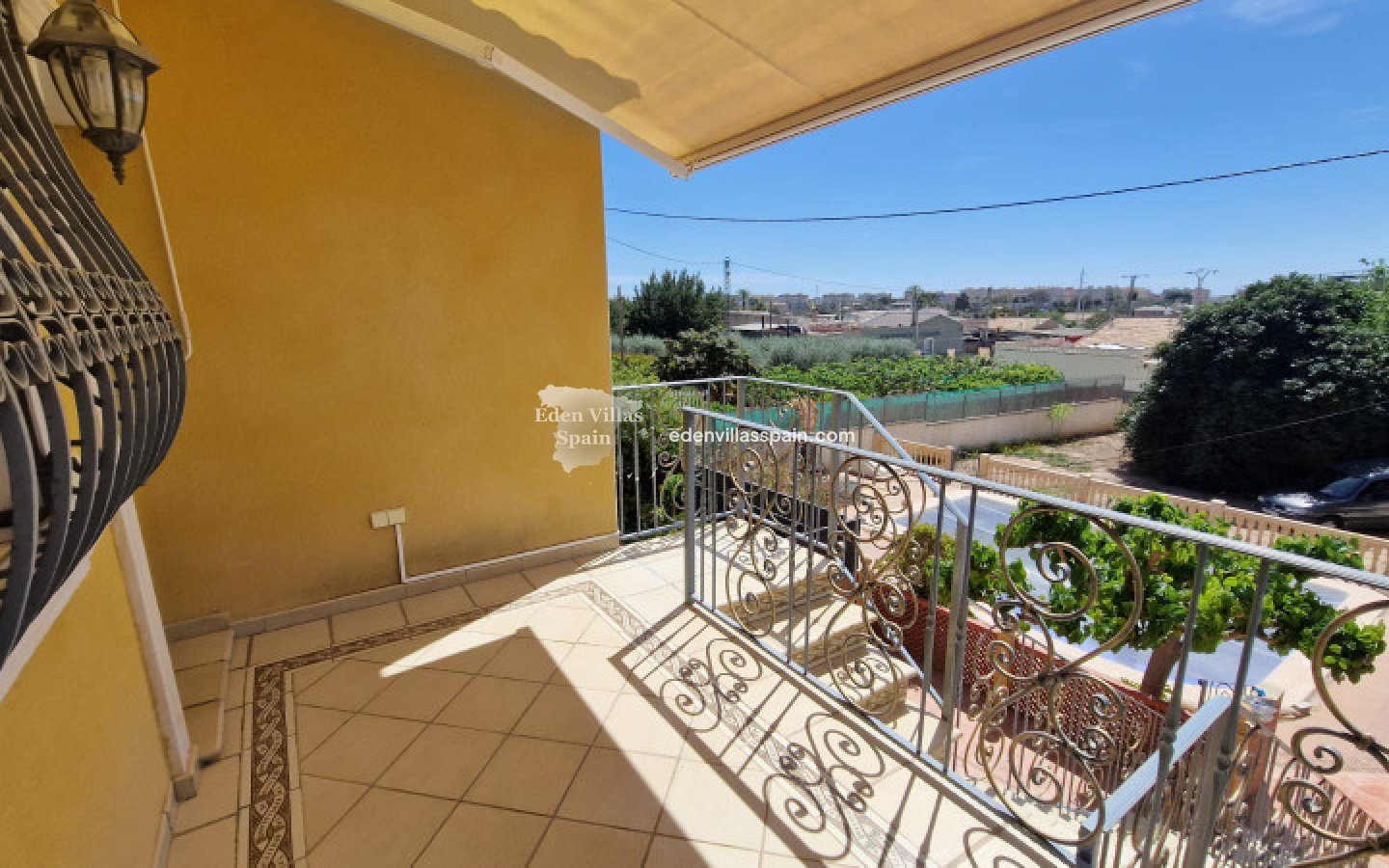 Resale - Country House - Elche