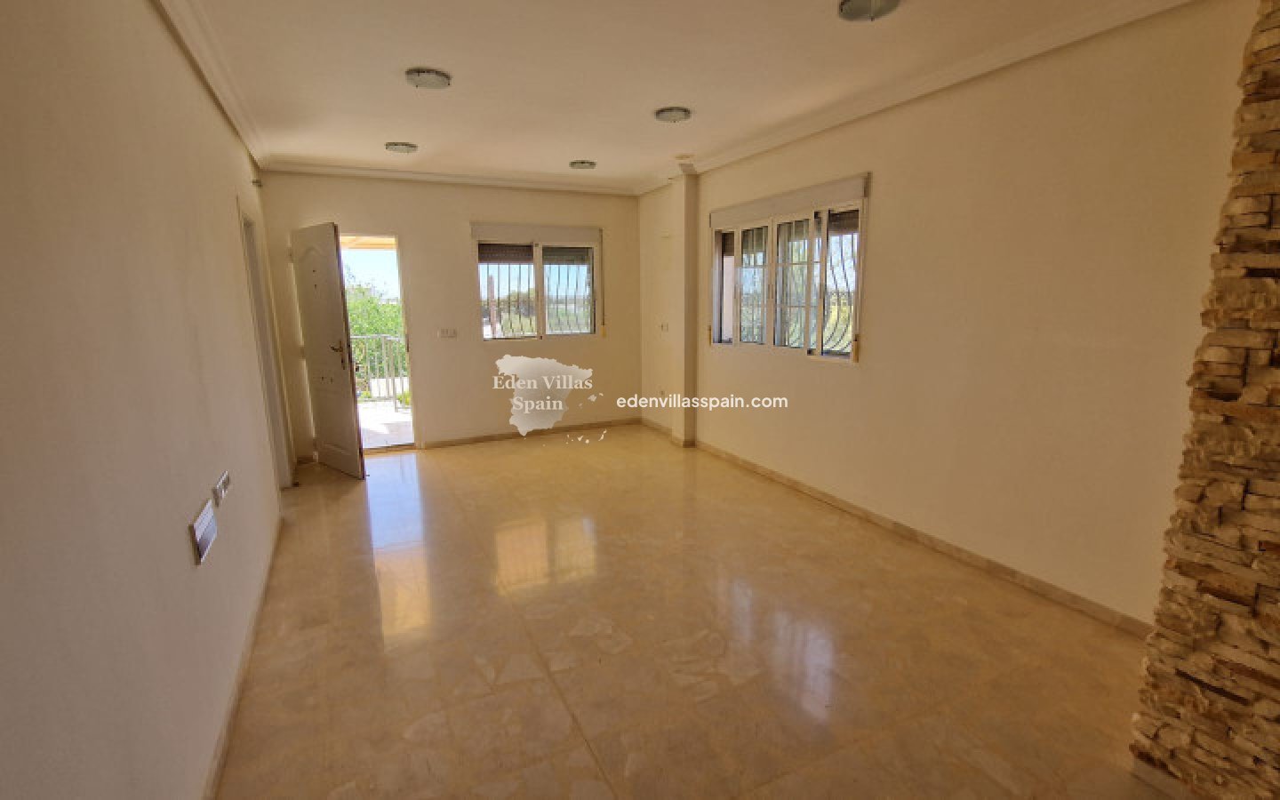 Resale - Country House - Elche