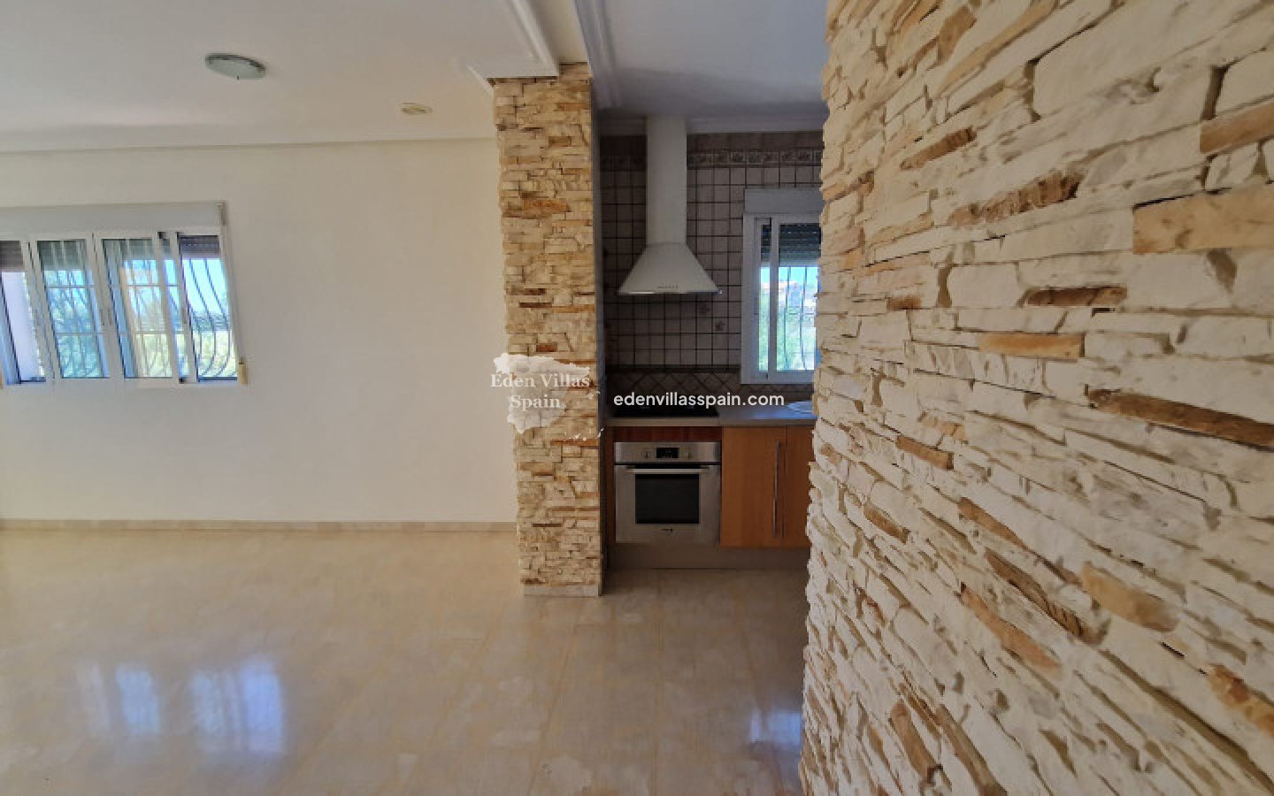 Resale - Country House - Elche