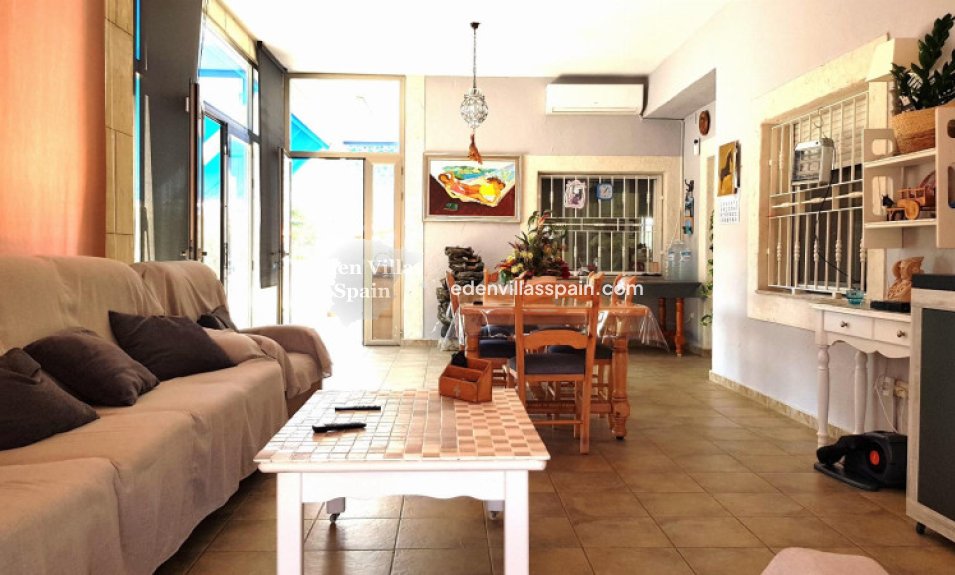 Resale - Country House - Elche