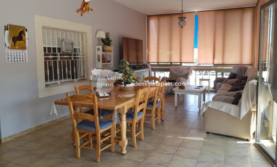 Resale - Country House - Elche