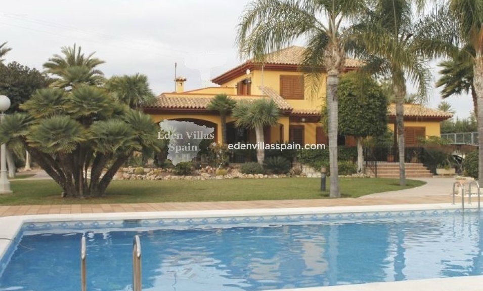 Resale - Country House - Elche