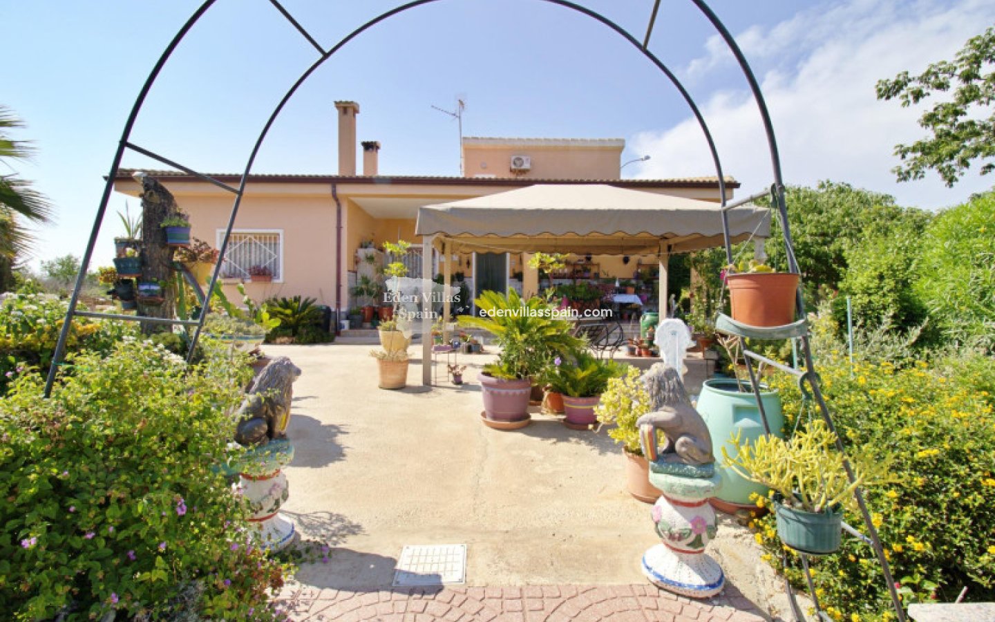 Resale - Country House - Elche