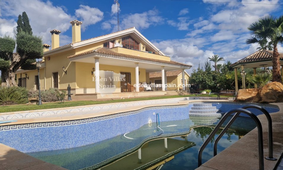 Resale - Country House - Elche