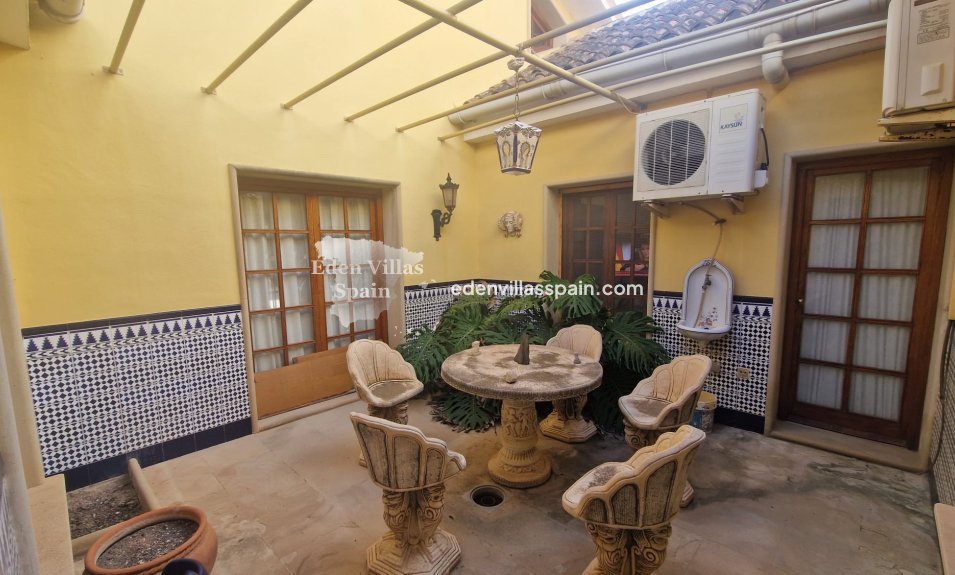 Resale - Country House - Elche