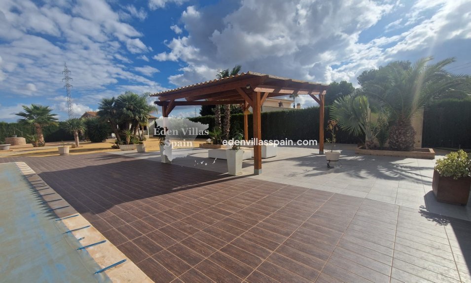 Resale - Country House - Elche