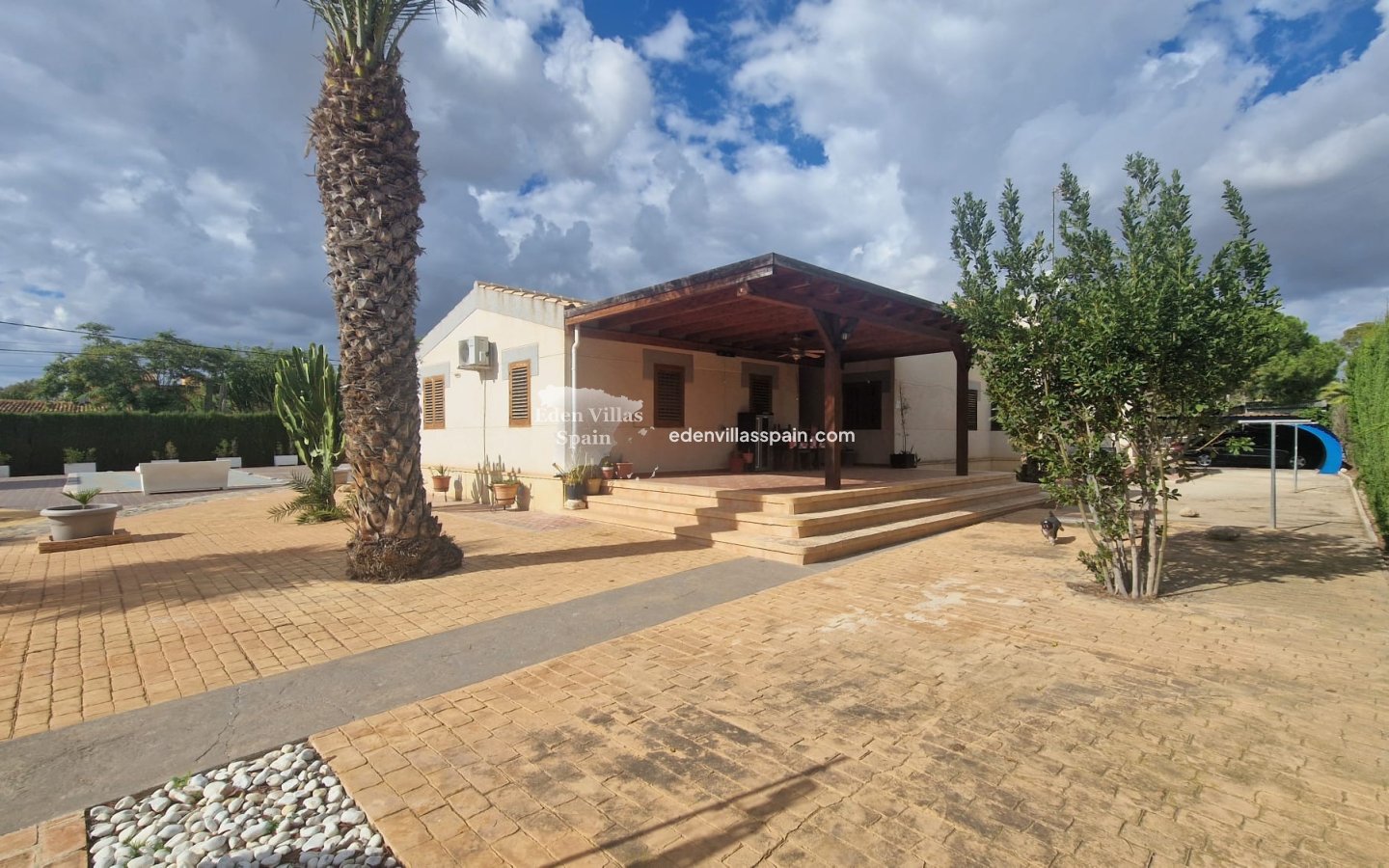 Resale - Country House - Elche