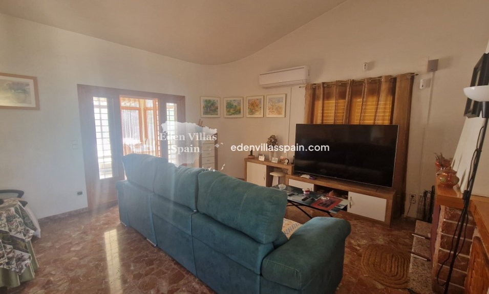 Resale - Country House - Elche