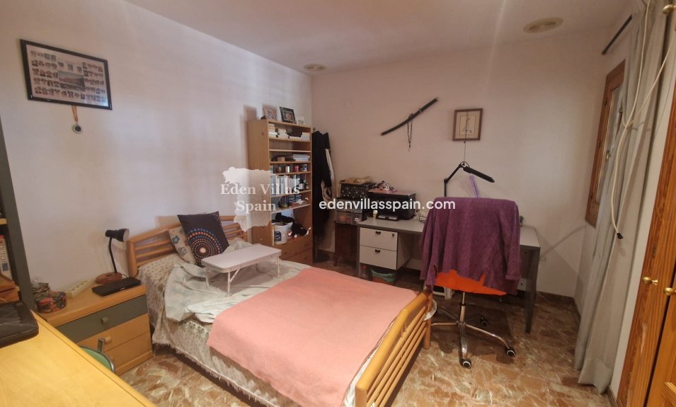 Resale - Country House - Elche