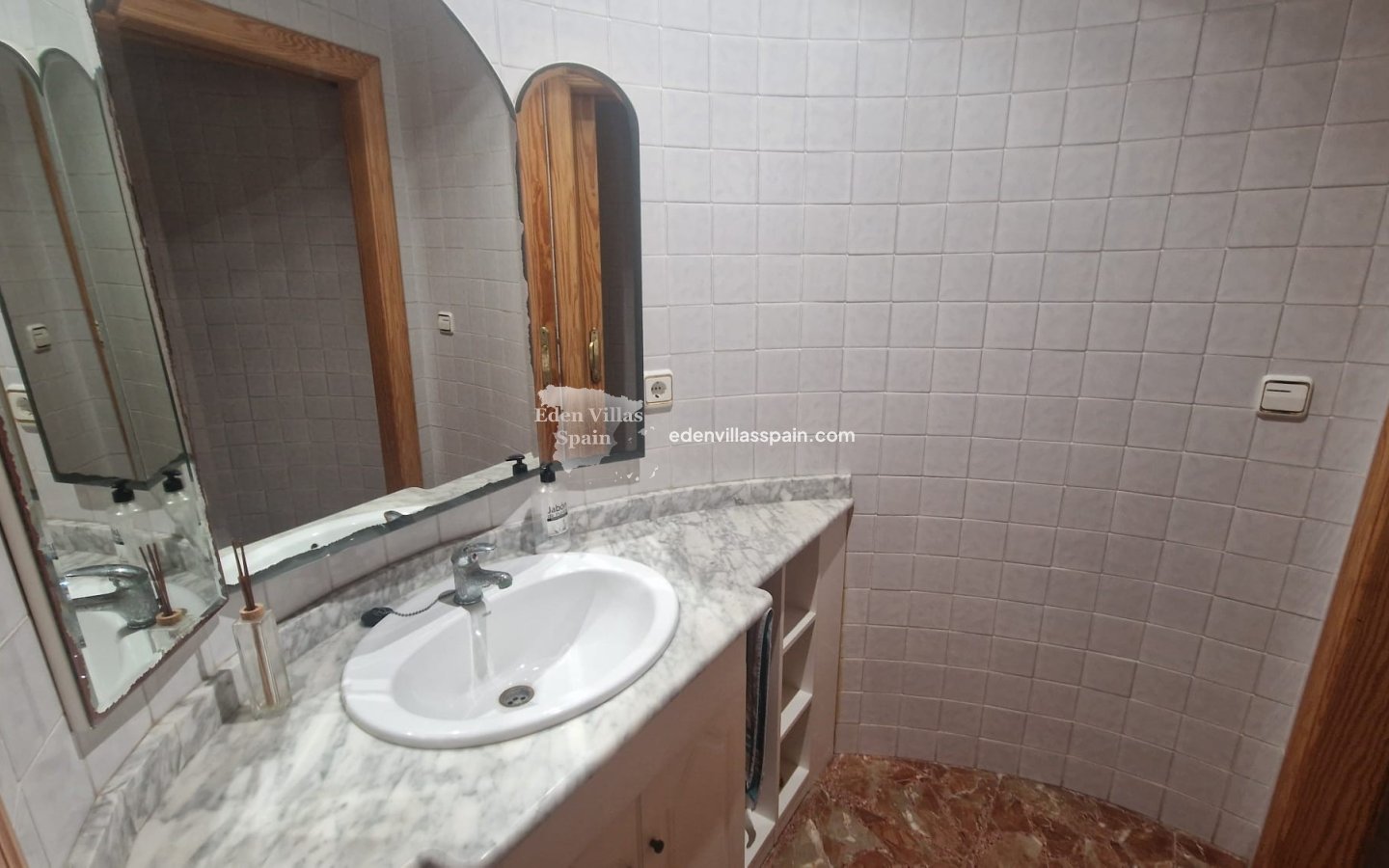 Resale - Country House - Elche