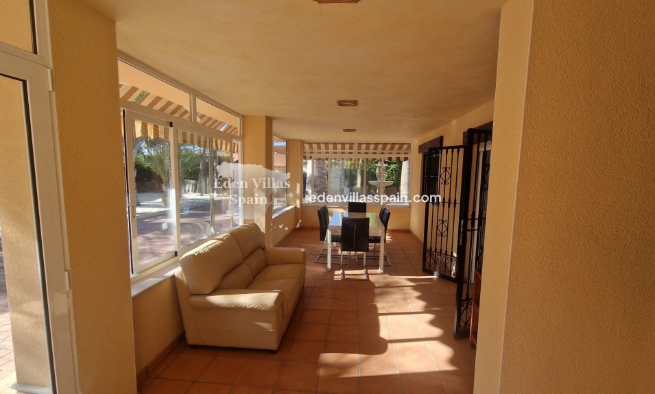 Resale - Country House - Elche