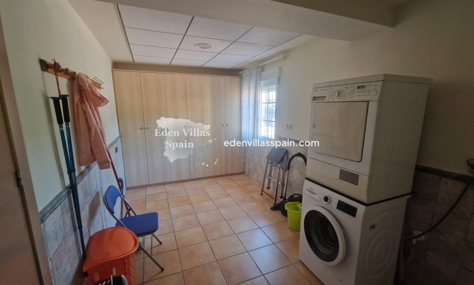 Resale - Country House - Elche