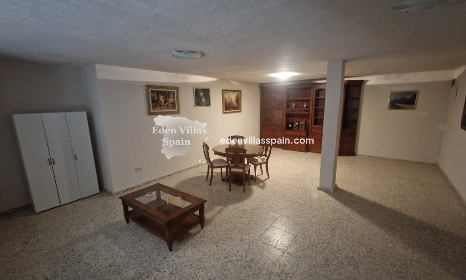 Resale - Country House - Elche