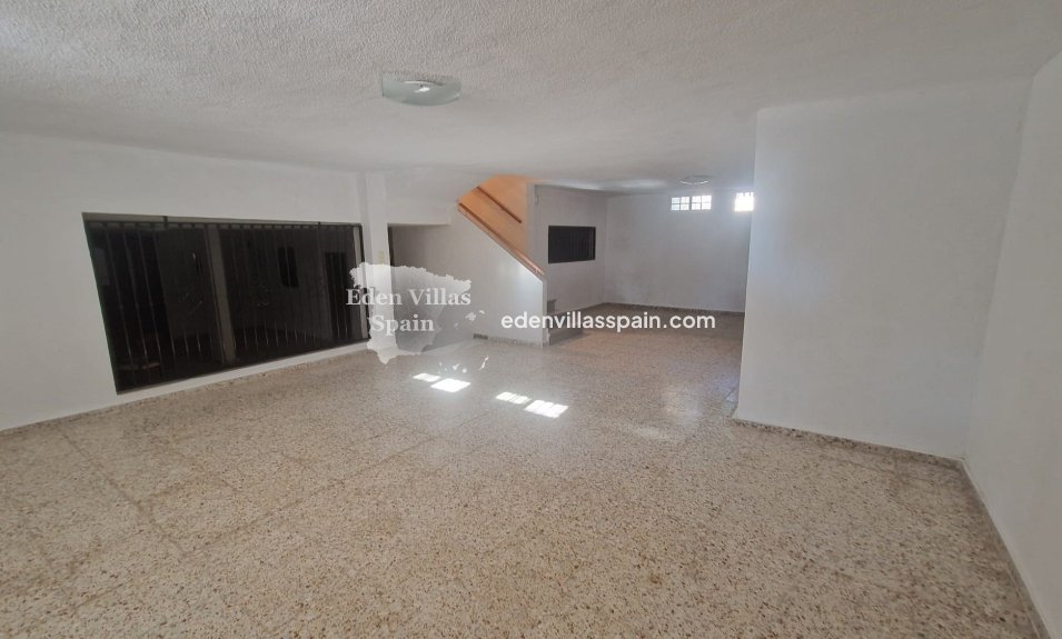 Resale - Country House - Elche