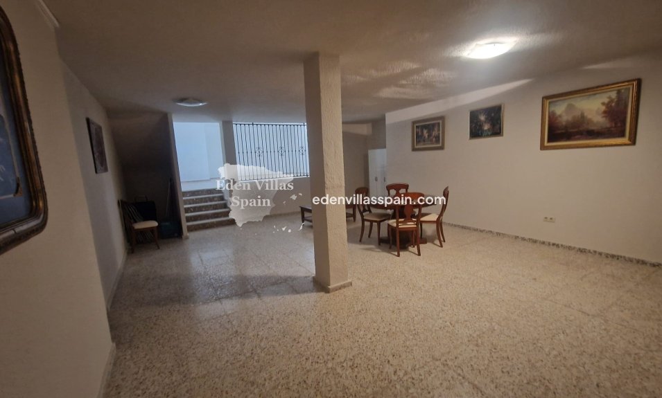 Resale - Country House - Elche