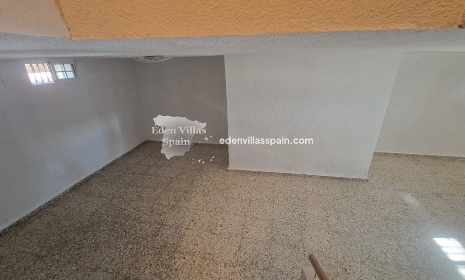 Resale - Country House - Elche