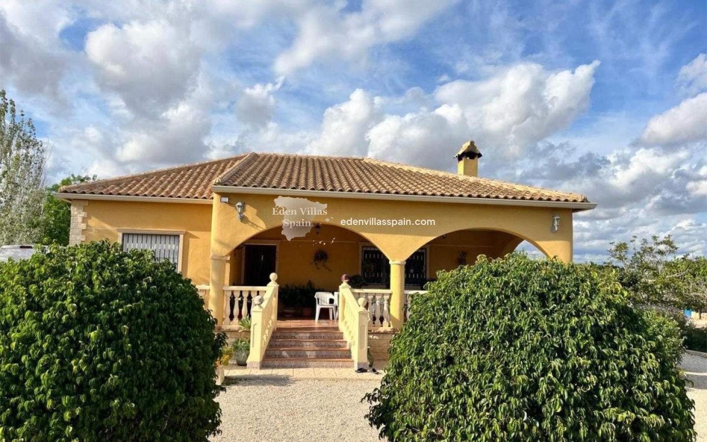 Resale - Country House - Elche