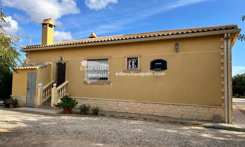 Resale - Country House - Elche