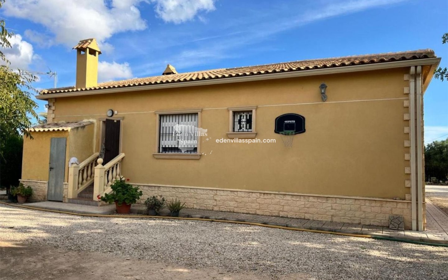 Resale - Country House - Elche