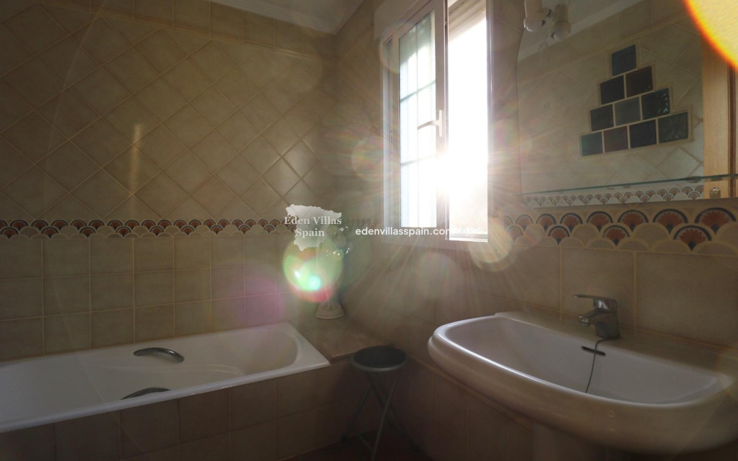 Resale - Country House - Elche