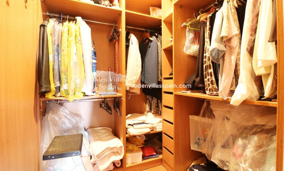 Resale - Country House - Elche