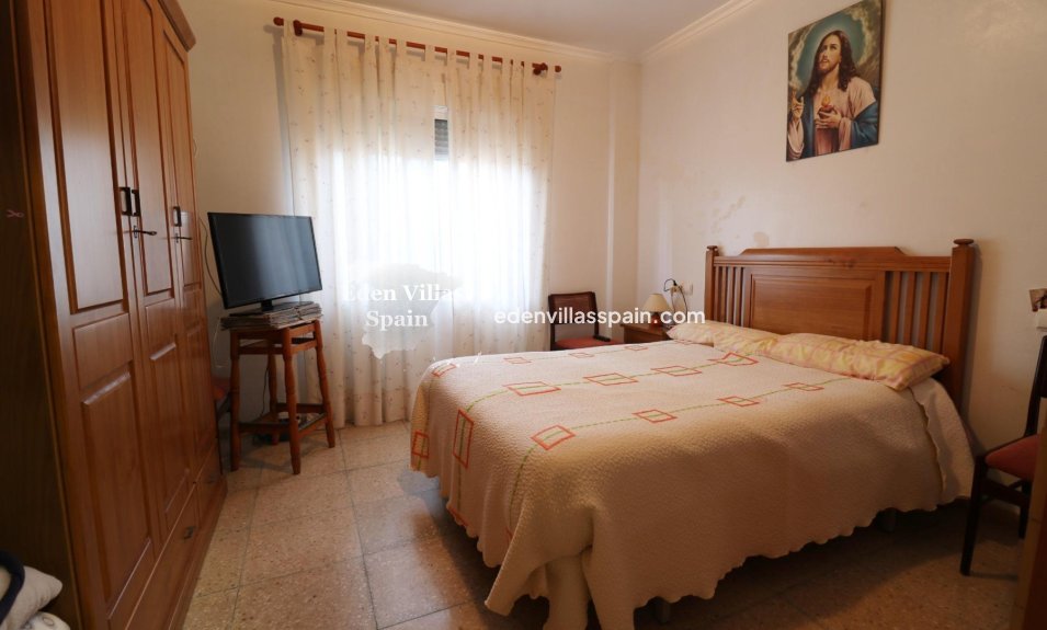 Resale - Country House - Elche