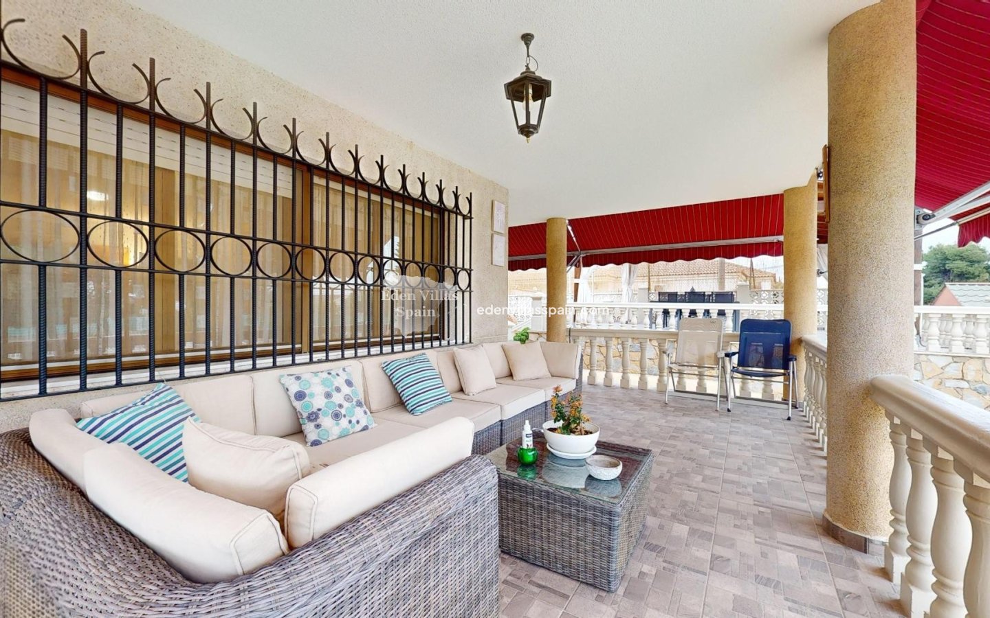 Resale - Country House - Elche