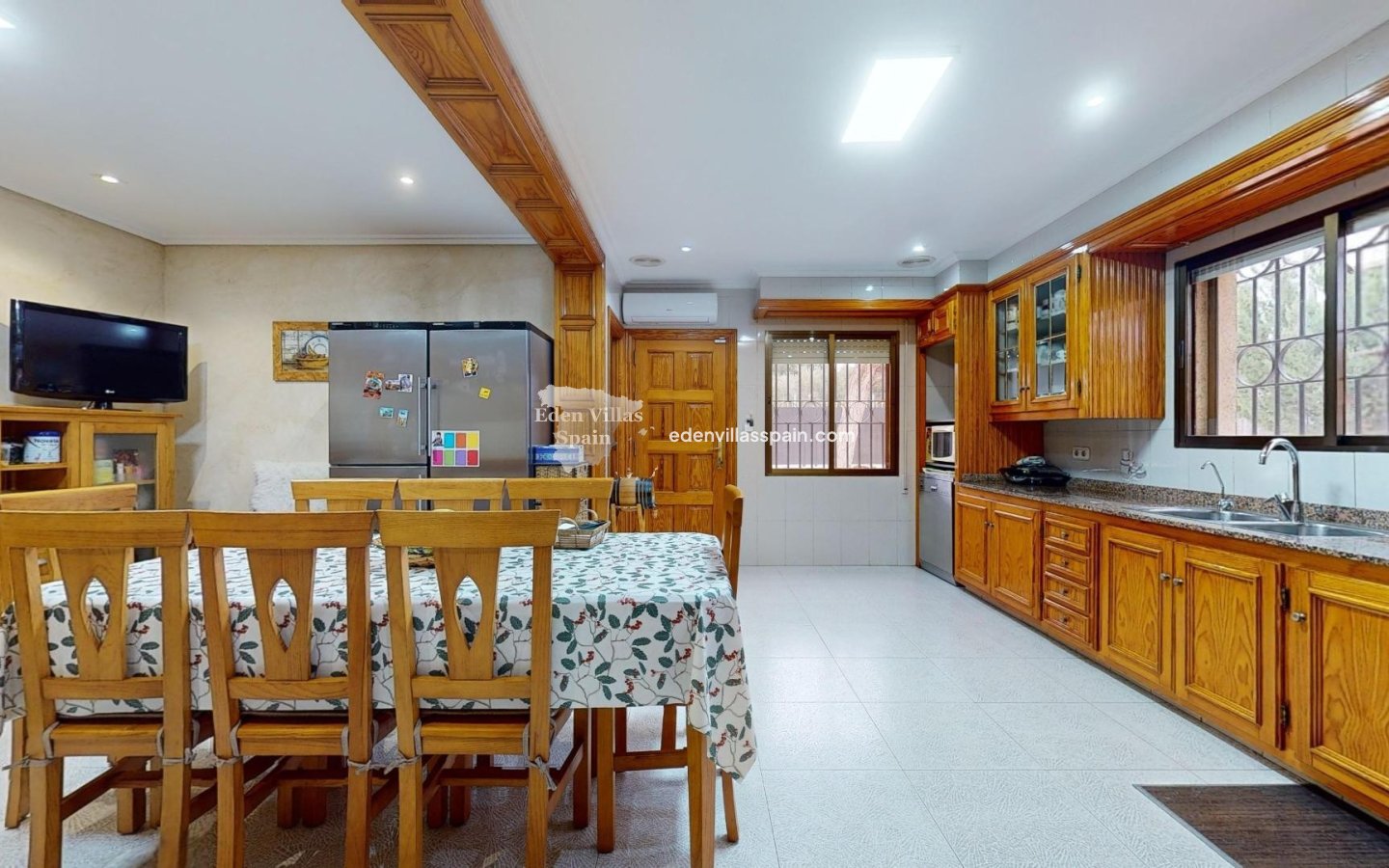Resale - Country House - Elche