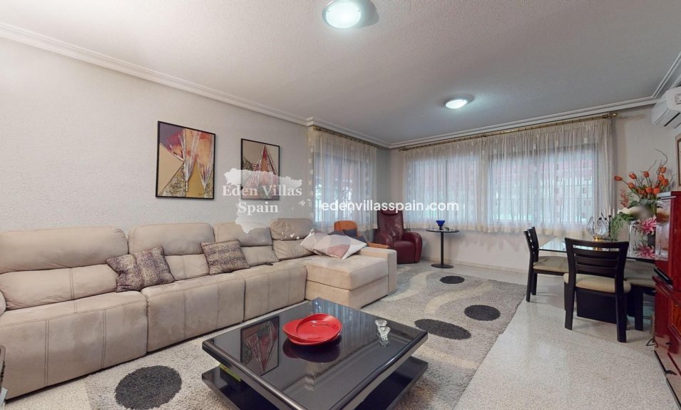Resale - Country House - Elche