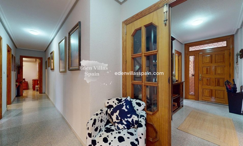 Resale - Country House - Elche