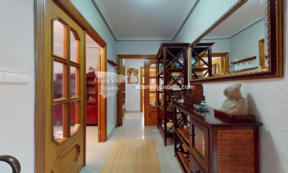Resale - Country House - Elche