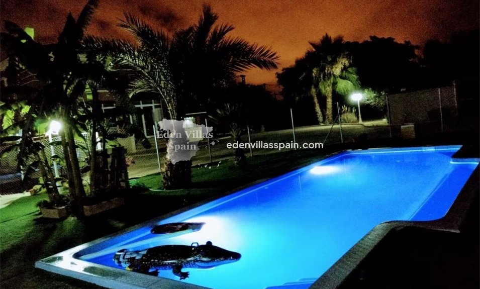 Resale - Country House - Elche